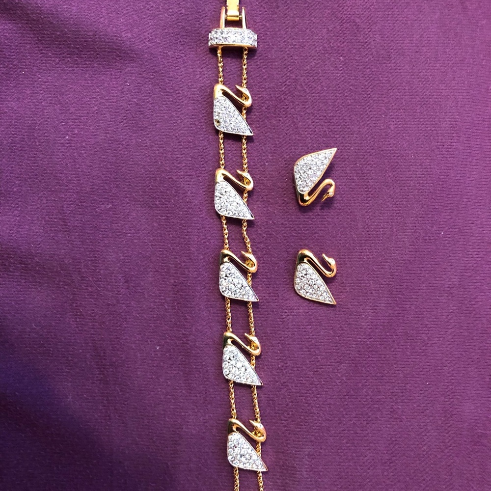 Swarovski Swan Bracelet and Earrings